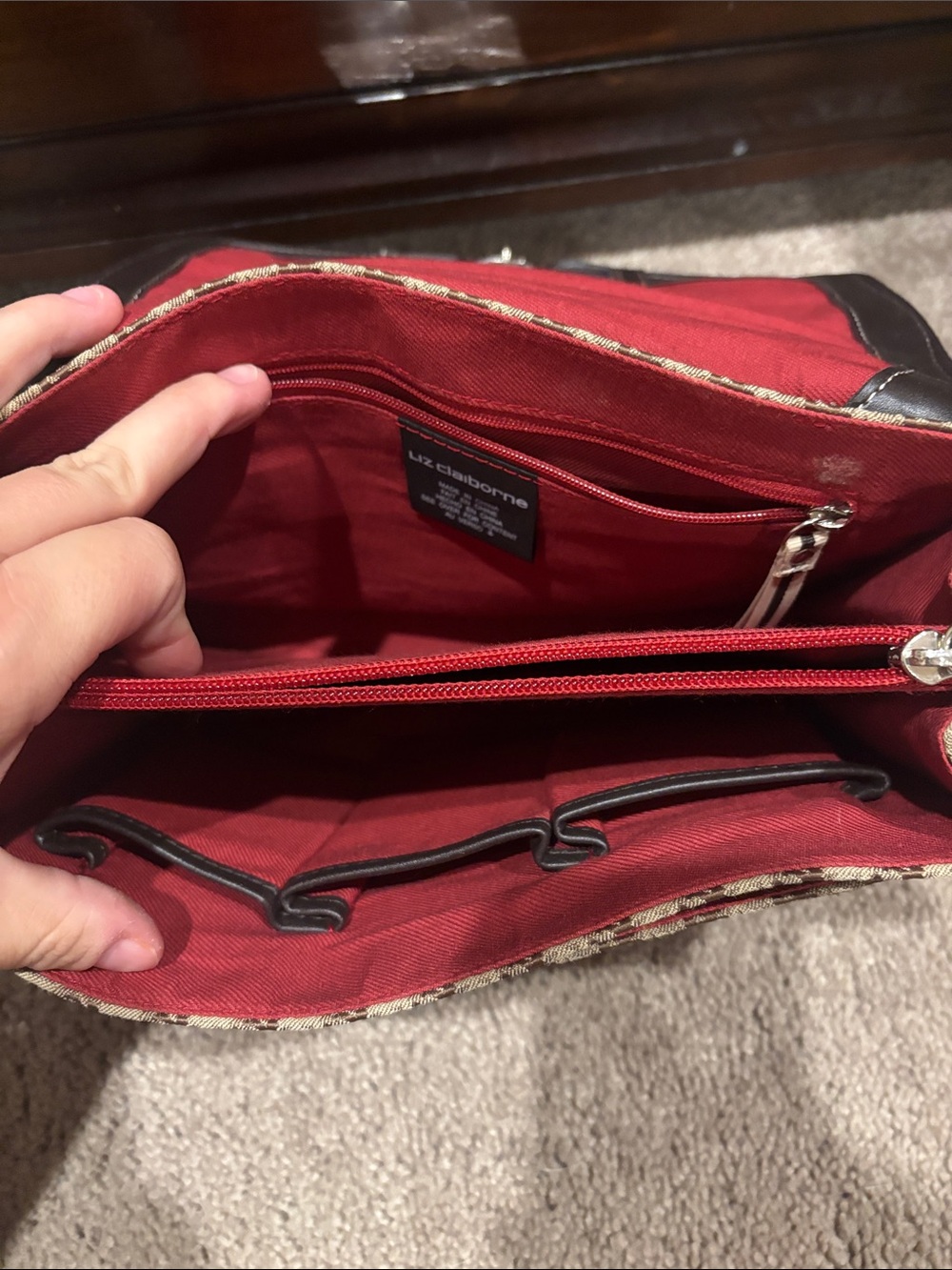 Vintage Liz Claiborne Monogram Shoulder Bag 90s Tan Brown Leather Red Purse Y2K - Picture 5 of 10
